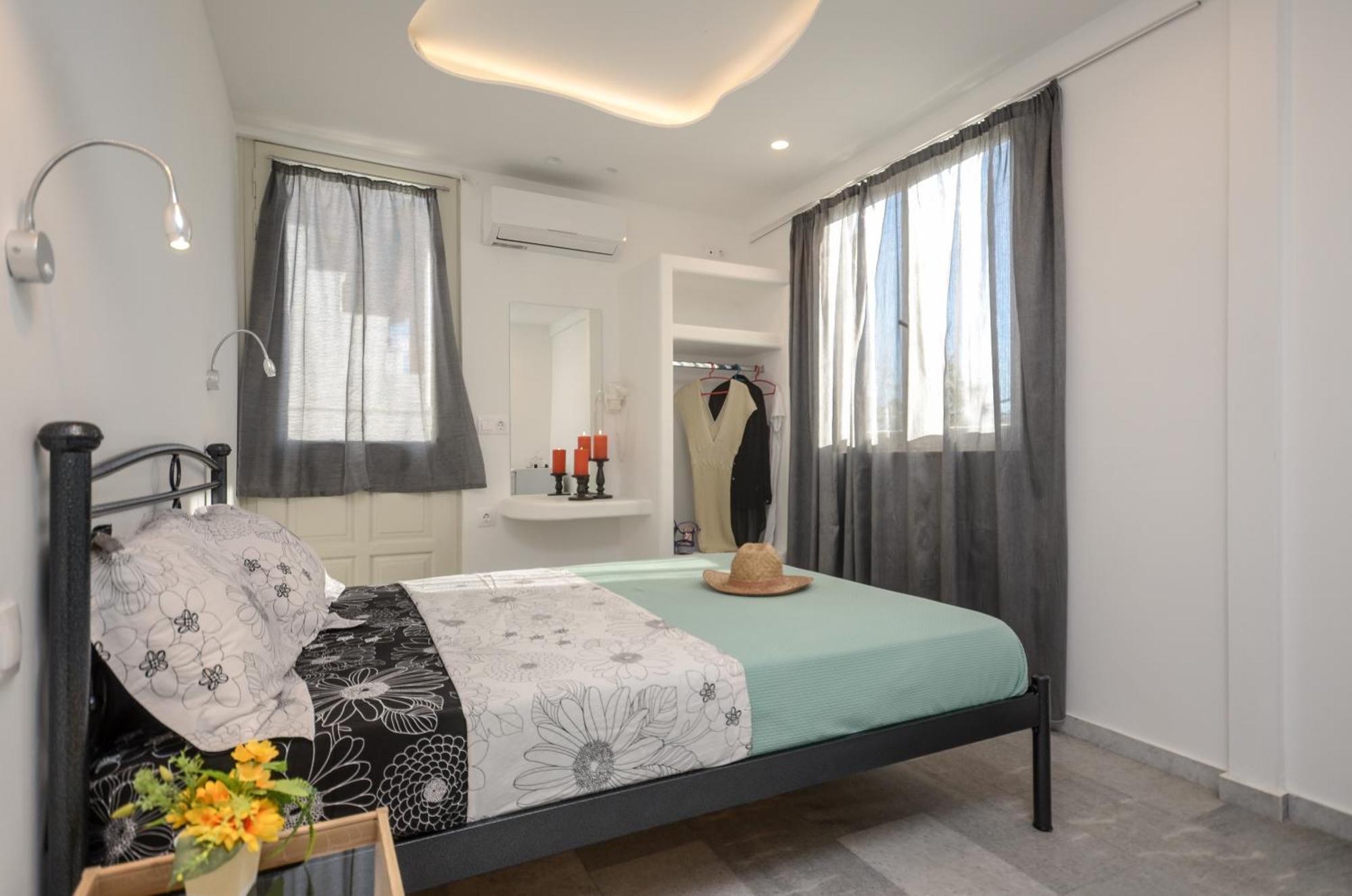 Depis Apartments & Suites Naxos City Exterior photo